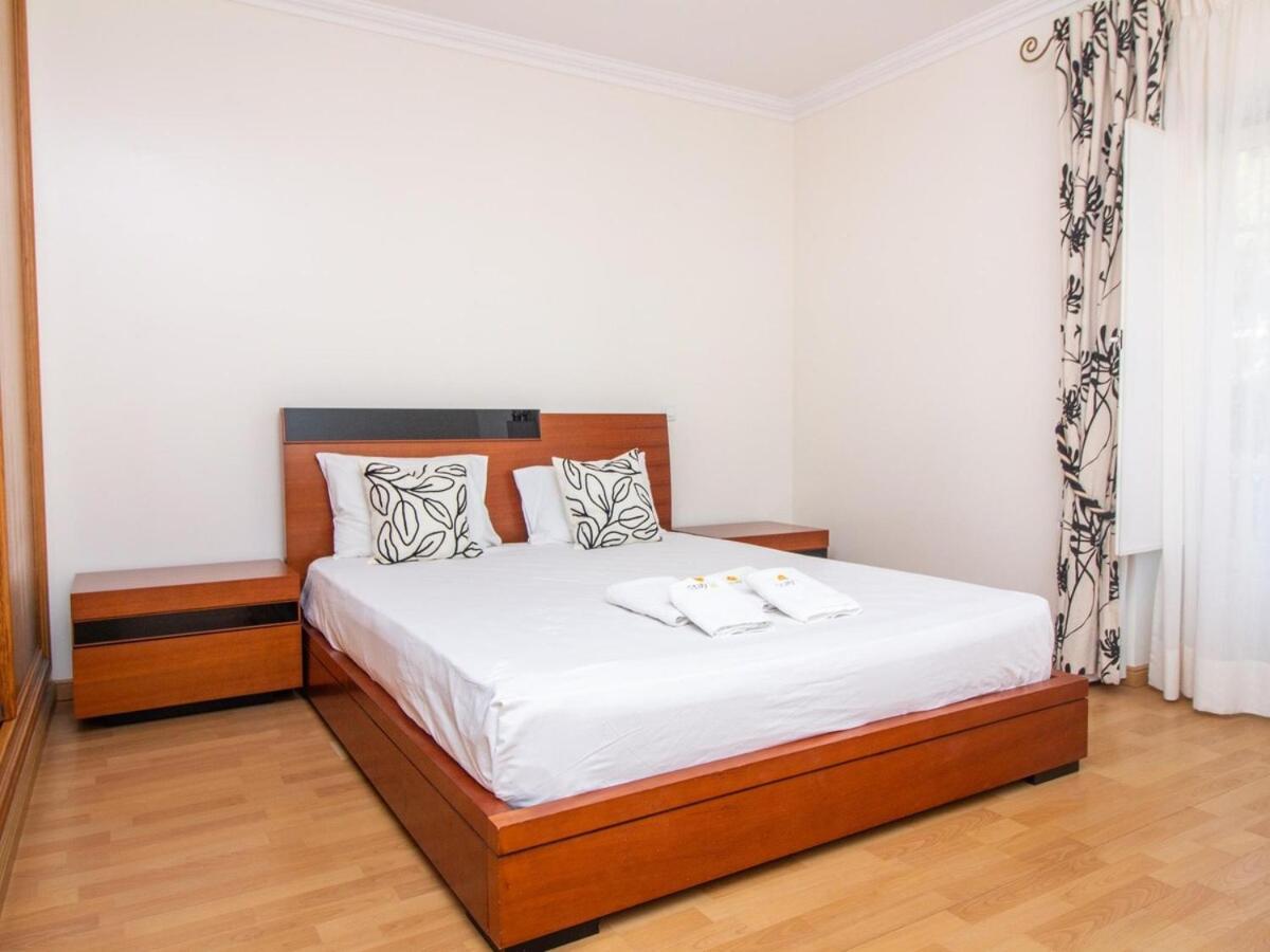 Oura Sunrise 3b - Sea View & Oura & Location Apartment Albufeira