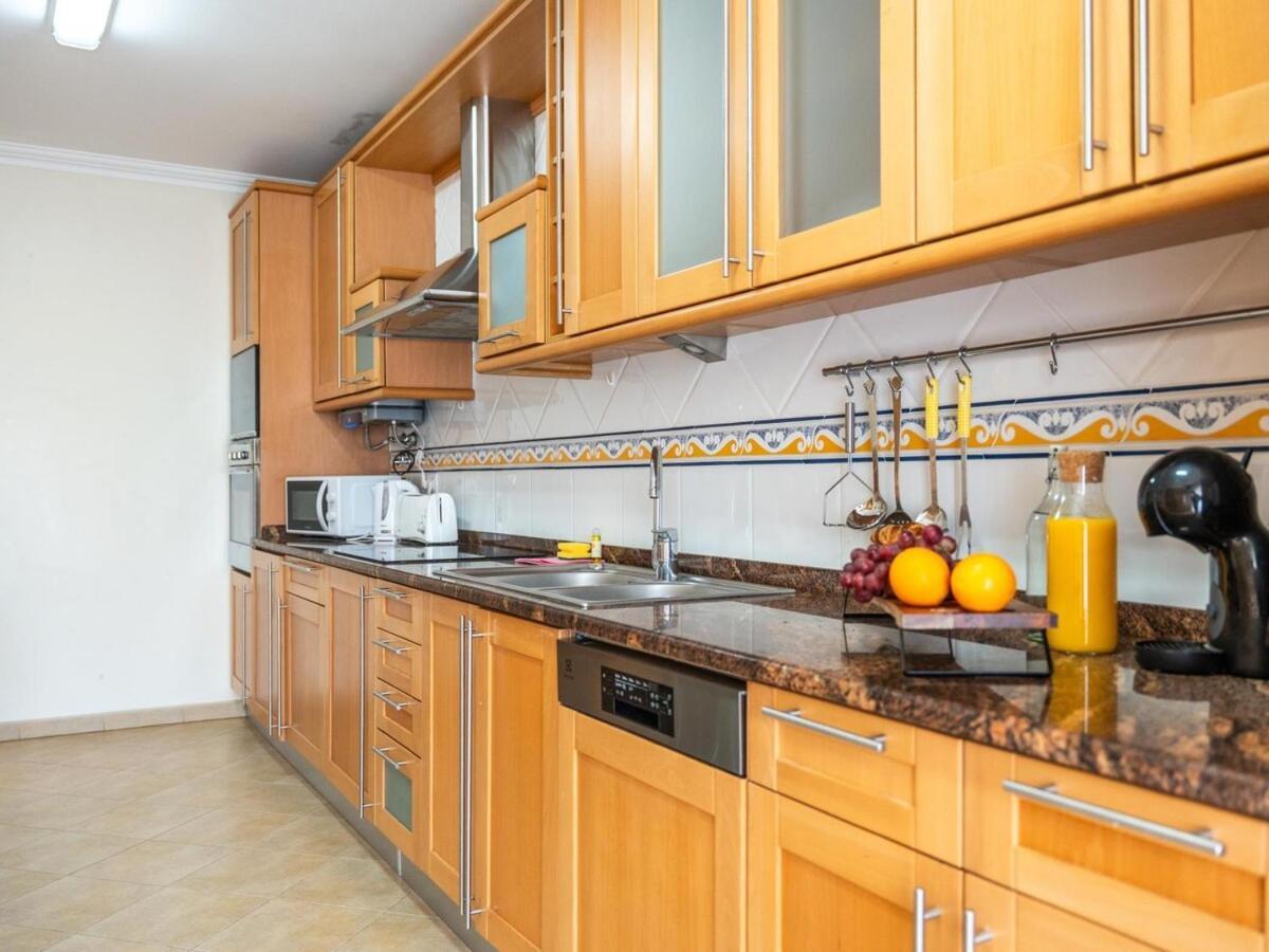 Apartment Oura Sunrise 3b - Sea View & Oura & Location